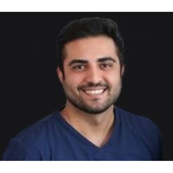 Clinictor - Aura Dental - Dr Arman Barfeie