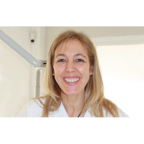 Clinictor - Clinica Dental La Plaza - Dr Beatriz Lara Liva