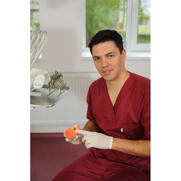 Clinictor - Uzina de Zambete - Dr Bogdan DRAGOMIR