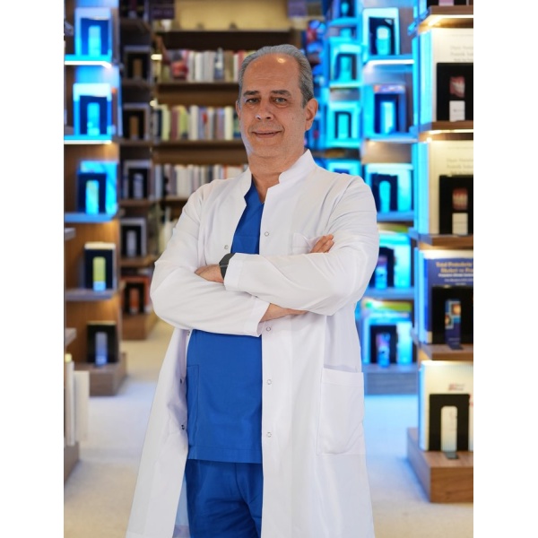 Clinictor - ISTANBUL KENT UNIVERSITY DENTAL HOSPITAL - Dr Bulent Akdereli