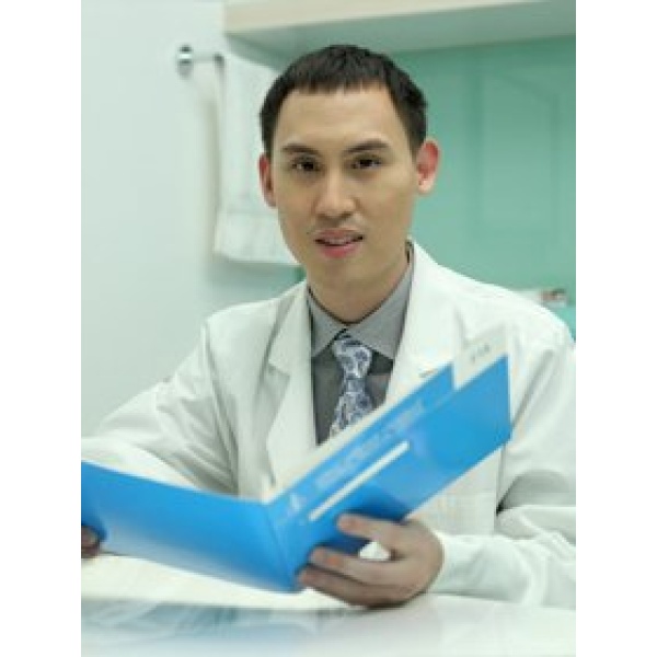 Clinictor - Thaniya Clinic - Dr Bunyarit Vanichvoranun Gul