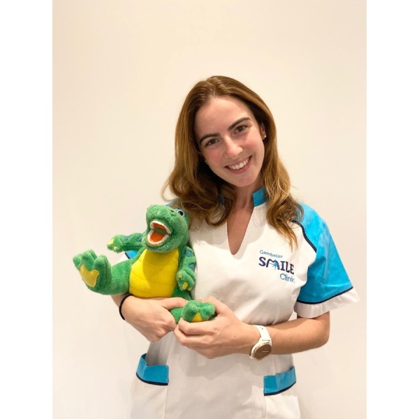 Clinictor - Gambelas Smile Clinic - Dr Carina Vida