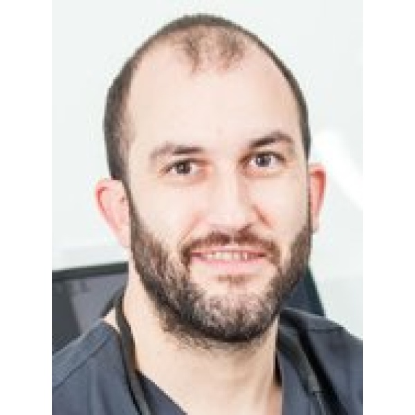 Clinictor - Taylored Dental Care- Idle - Dr Carl Taylor