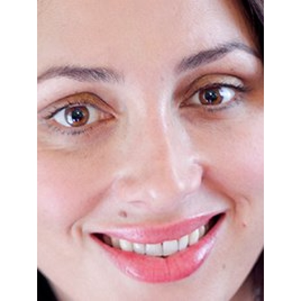 Clinictor - Renew Pure Skin Clinic - Dr Caroline De Barros
