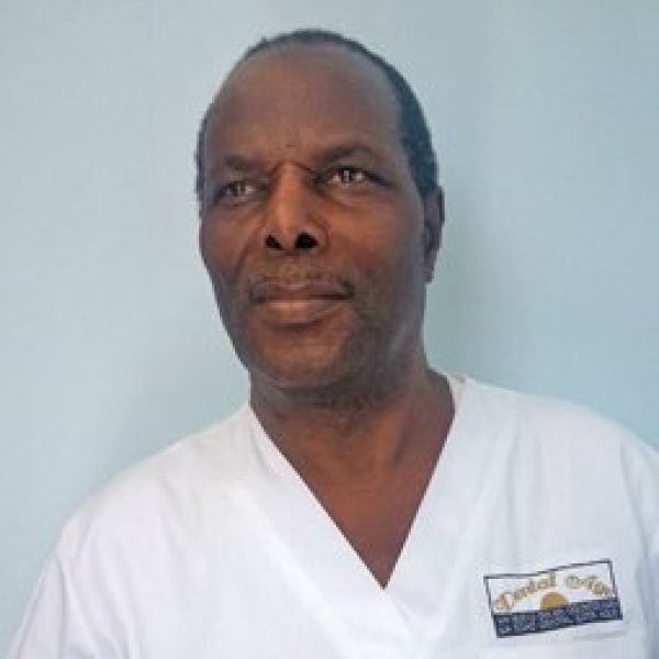 Clinictor - The McMillan Dental Clinic - Dr Cedric McMillan