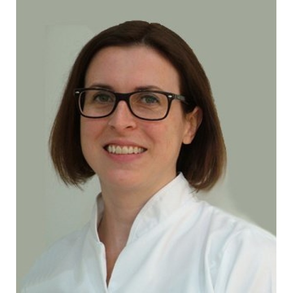 Clinictor - Stoke Bishop Dental Centre - Dr Charlotte  Bishop