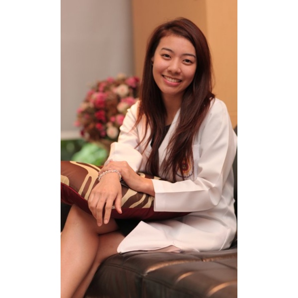 Clinictor - The Dentist Clinic Studio - Dr Chonlathorn Arreensinpitak