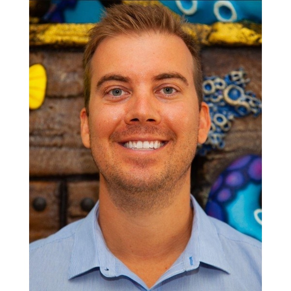 Clinictor - Kenmore Family Dental - Dr Chris Plackner