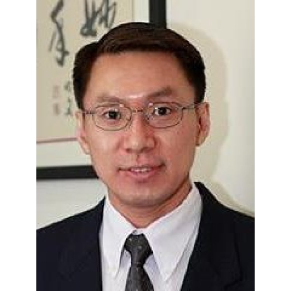 Clinictor - Specialist Eye and Eyelids Clinic - Suntec - Dr Chuah Chin Tek