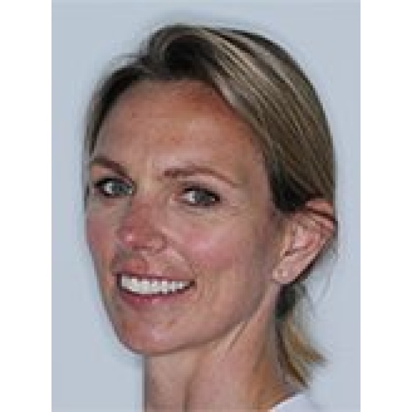 Clinictor - VIDA Dentistry - Dr Clare Britton