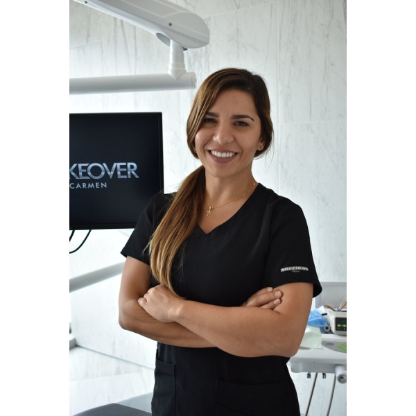 Clinictor - Smile Makeover Playa - Dr Claudia  Mansutti