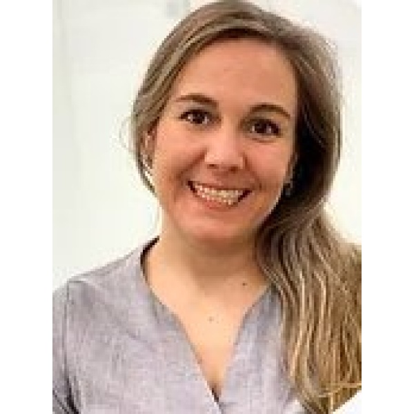 Clinictor - SDS Dental Clinic - Dr Cristina Laguna Franco
