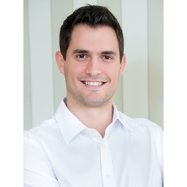 Clinictor - The Bogdan And Gyenes Oral And Dental Surgery - Dr CZIRIÁK NORBERT