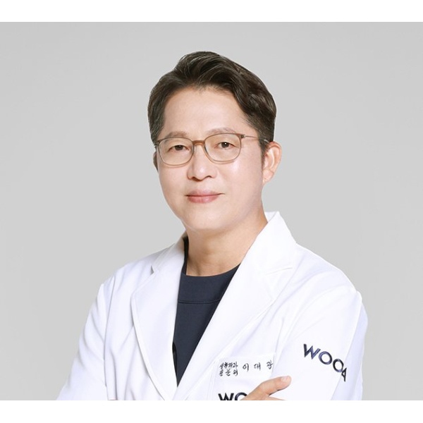 Clinictor - Wooa Plastic Surgery - Dr DAE GWANG LEE
