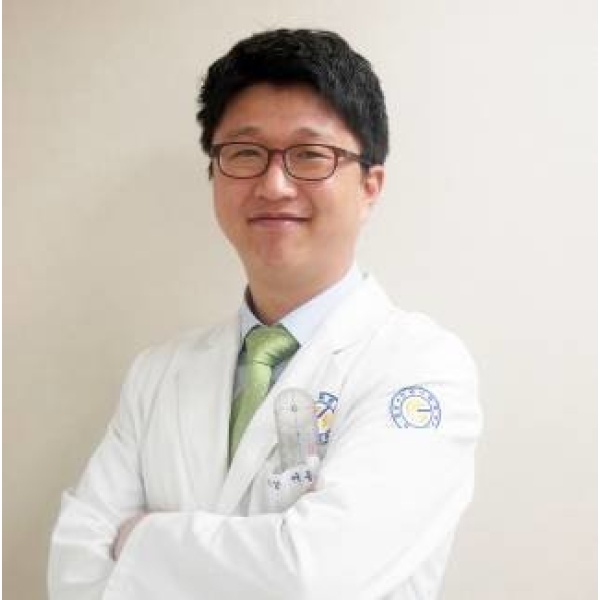 Clinictor - Yonsei Sarang Hospital - Dr Dae-hyun Tak