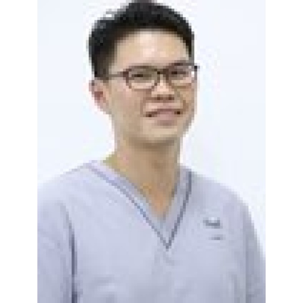 Clinictor - Smile Central Clinic - Aljunied - Dr Daniel Goh