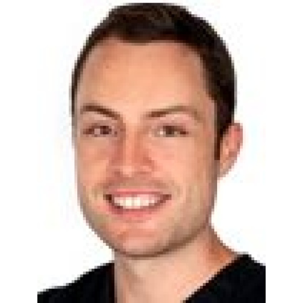 Clinictor - Ainslie Street Dental Centre - Dr David Fry