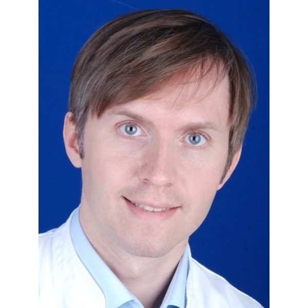 Clinictor - Transhair-Vlijmen - Dr Denis Alekseev