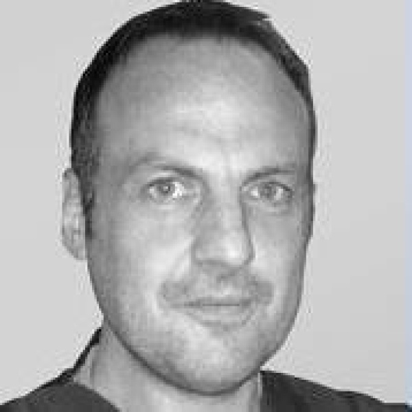 Clinictor - Blue Sky Dentistry - Dr Dermot Farquharson
