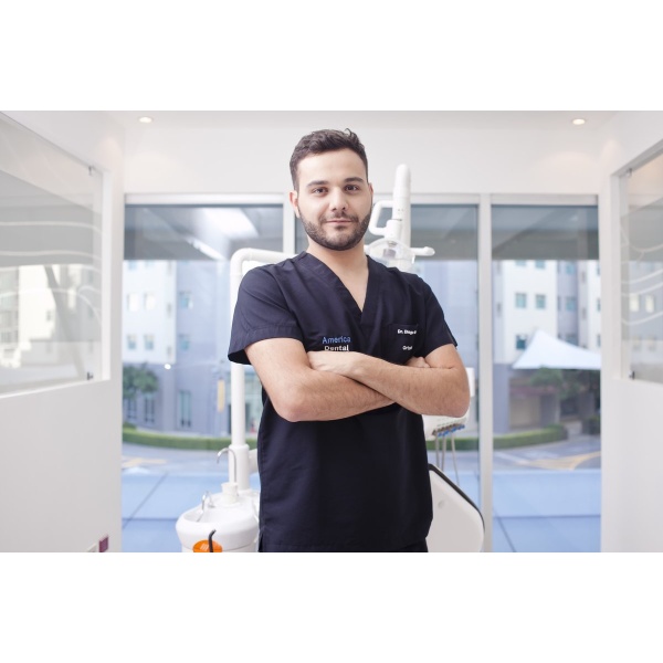 Clinictor - America Dental - Dr Diego Orozco