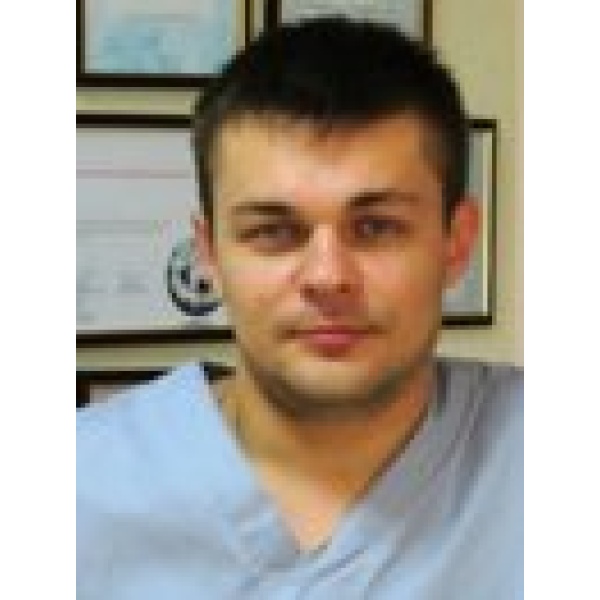 Clinictor - Almadent-Mehanizatorskaya - Dr Dmitry Pilipenko