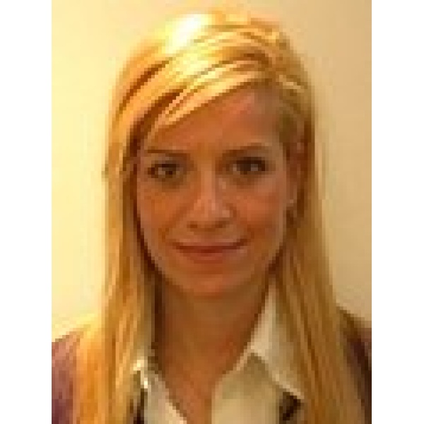 Clinictor - Oasis Dental Care Kensington - Dr Dominiki Chatzopoulou