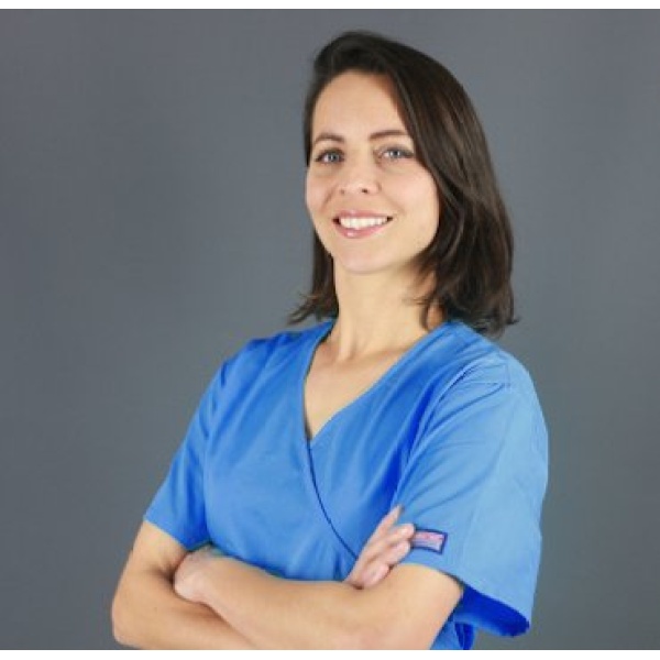 Clinictor - Albufeira Health Institute ® - Dr Edit Fekete
