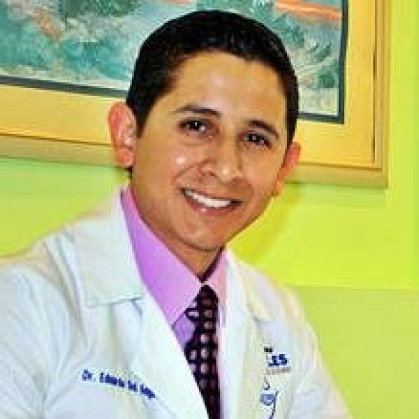 Clinictor - Especialidades Dentales Matamoros - Dr Eduardo del Angel