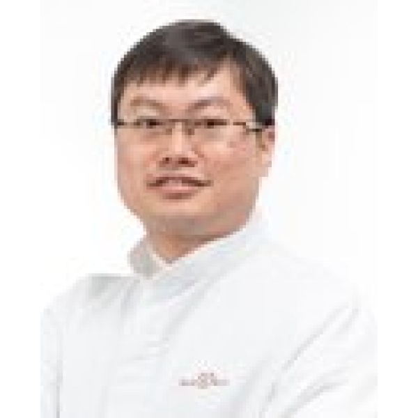 Clinictor - Smilearts Dental Studio (Tiong Bahru) - Dr Edwin Tng Chin Haw
