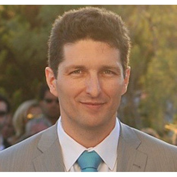 Clinictor - Oasis Dental Care Kensington - Dr Eleftherious Martinis
