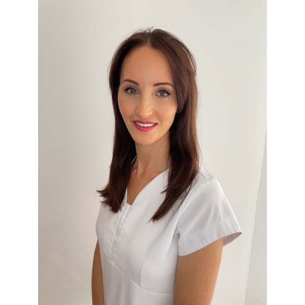Clinictor - Karidis - Dr Emily Strong