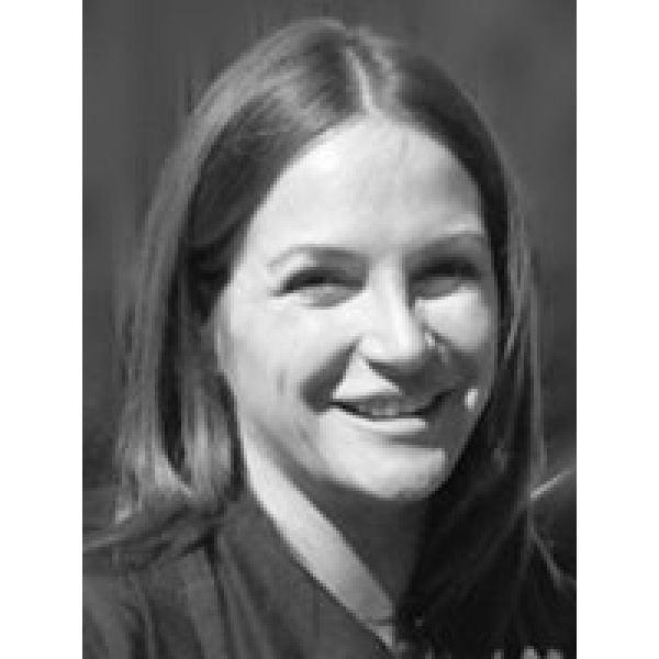 Clinictor - Park Dental Practice - Dr Emma Swindells