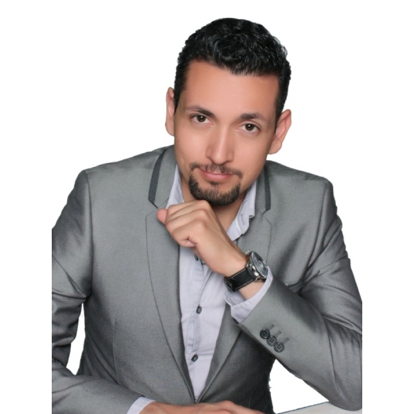 Clinictor - Dental Brush - Dr Emmanuel Leon DDS