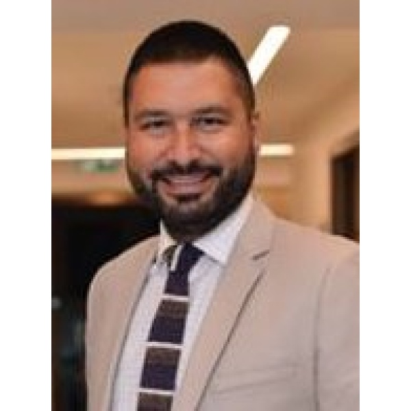 Clinictor - Yuniq Clinic - Dr Ercan Cihandide