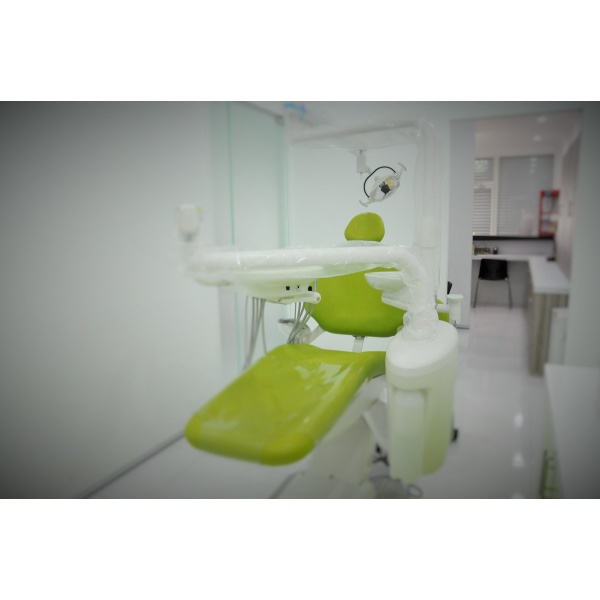 Clinictor - Klinik Pergigian Erfa - Dr Erfa Zainaldin