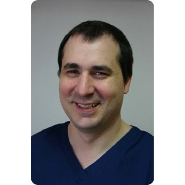 Clinictor - Shiphay Dental & Torbay Implant Centre - Dr Eric Galvao