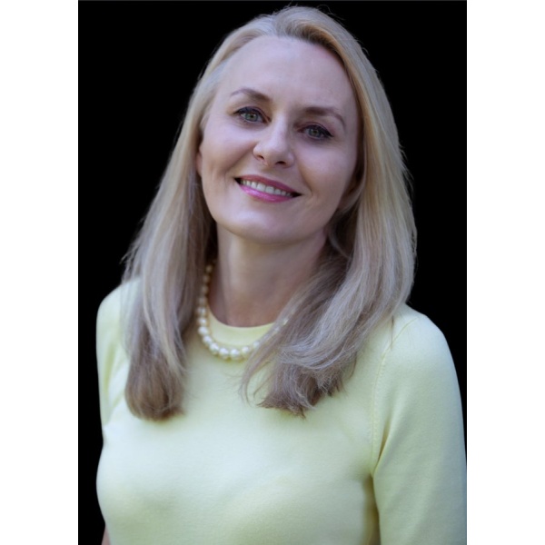 Clinictor - Lueur Aesthetics & Wellness - Dr Ewa Siolo