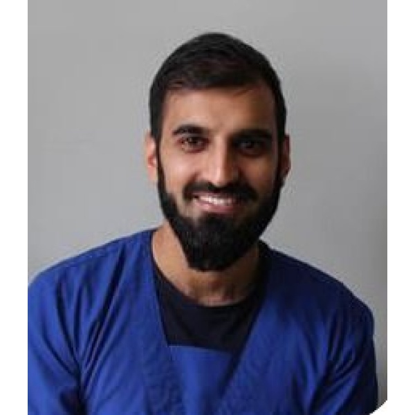 Clinictor - Bosden Farm Dental Practice - Dr Farooq Ahmed