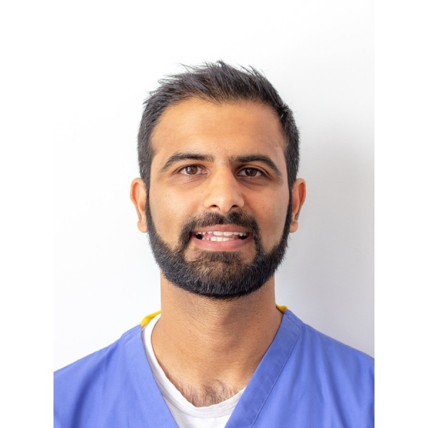 Clinictor - VIDA Dentistry - Dr Fawad Amin