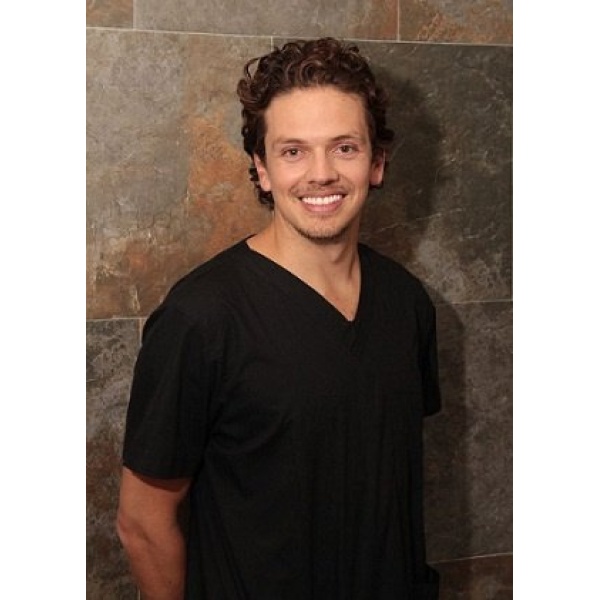 Clinictor - Dental Care Clinic - Dr Federico Montero