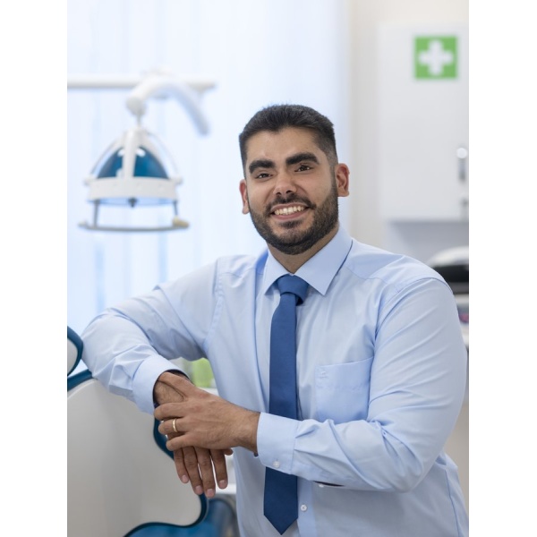 Clinictor - Dentium Implant Center - Dr Foad Haghighat