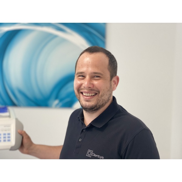 Clinictor - Dentys Dental Clinic - Dr Gergely Dudás