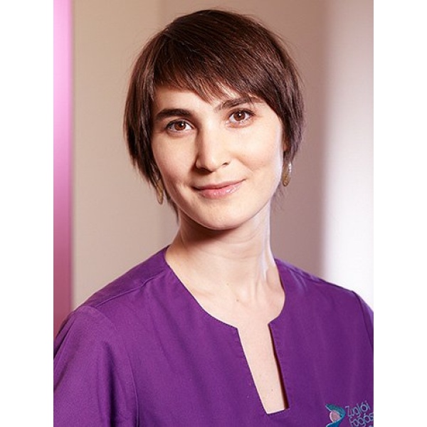Clinictor - Uniklinik Zuglói Fogászati Központ - Dr Gilicze Alexandra