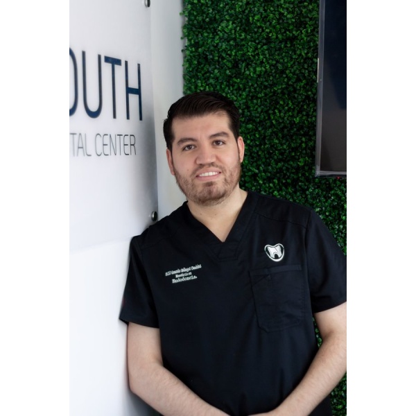 Clinictor - South Dental Center - Dr Gonzalo Gallegos