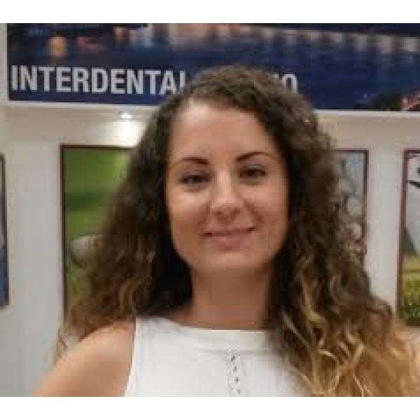 Clinictor - Inter Dental - Dr Hajnal Vagvolgyi
