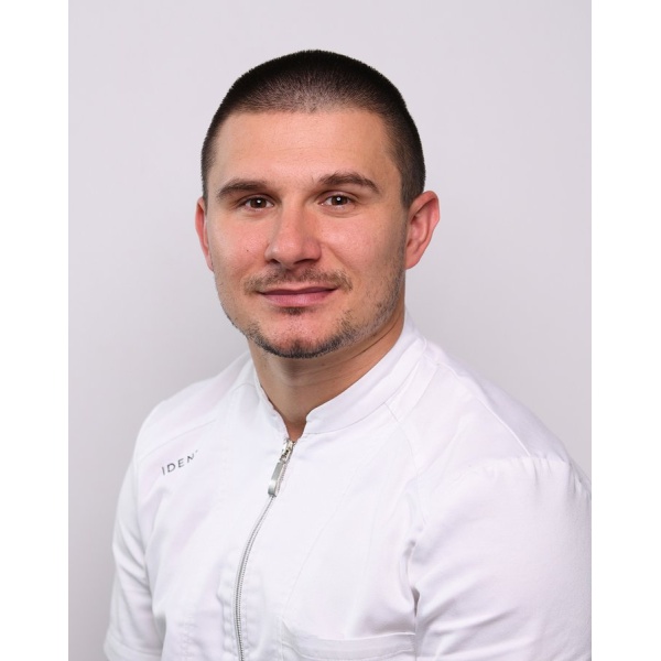 Clinictor - Identalia - Dr Haris Sabic