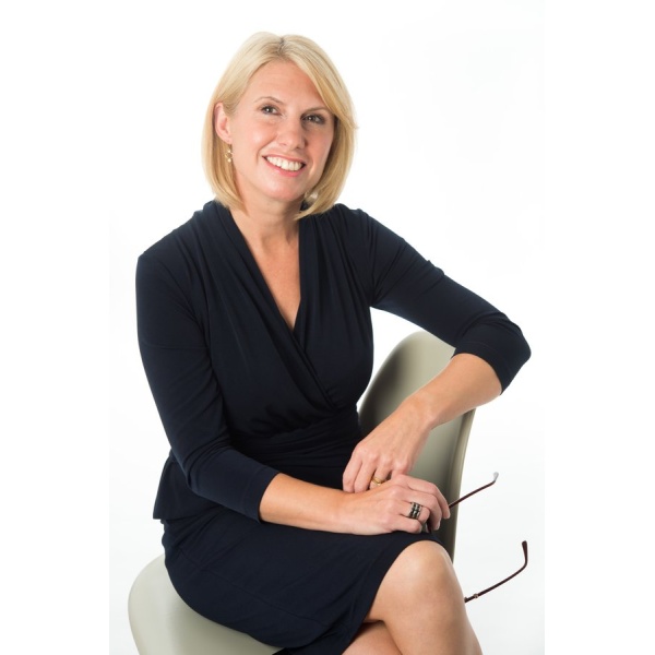 Clinictor - The Courtyard Aesthetic Clinic - Dr Hayley Elsmore