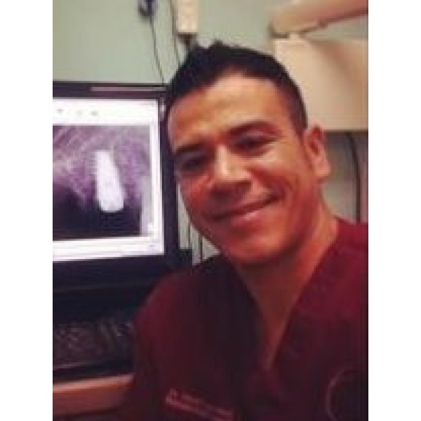 Clinictor - Mexicali Dental Implants-Mexico - Dr Hector Ivan Gomez