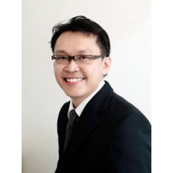 Clinictor - Smileworks - Orchard - Dr HENRY HO