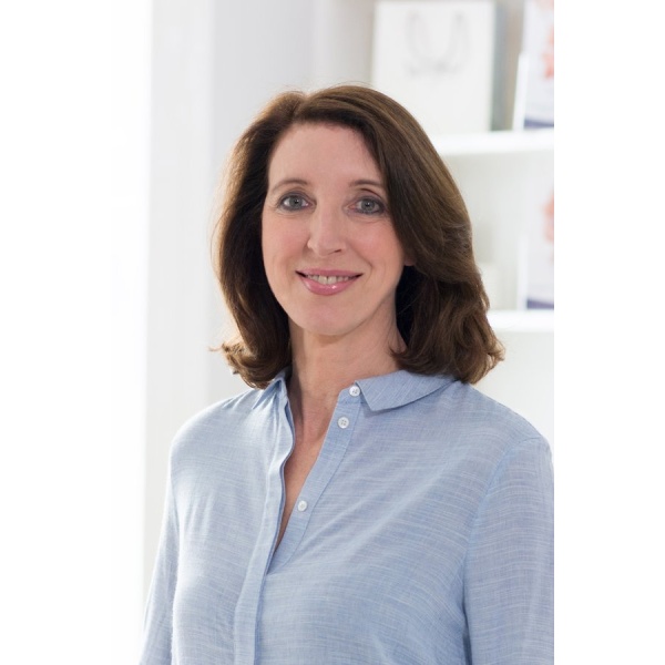 Clinictor - Woodford Medical Clinic - London - Dr Hillary Allan